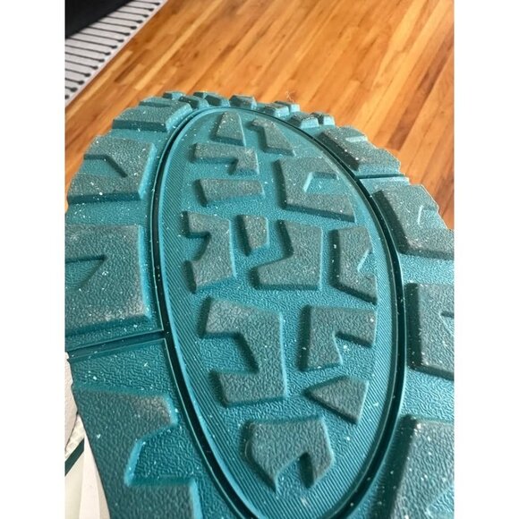 Figs X New Balance 3447 sneakers. Evergreen. Mens 10.5 - Picture 9 of 10